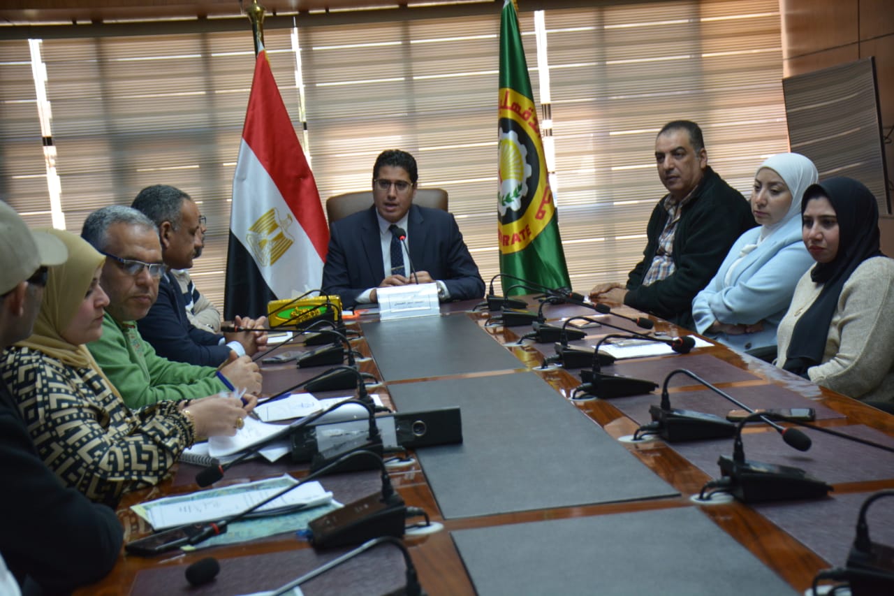 جانب من الاجتماع (2)