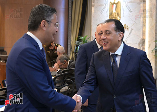 مجلس الوزراء  (12)