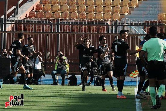 مباراه الاهلى وفاركو  (11)