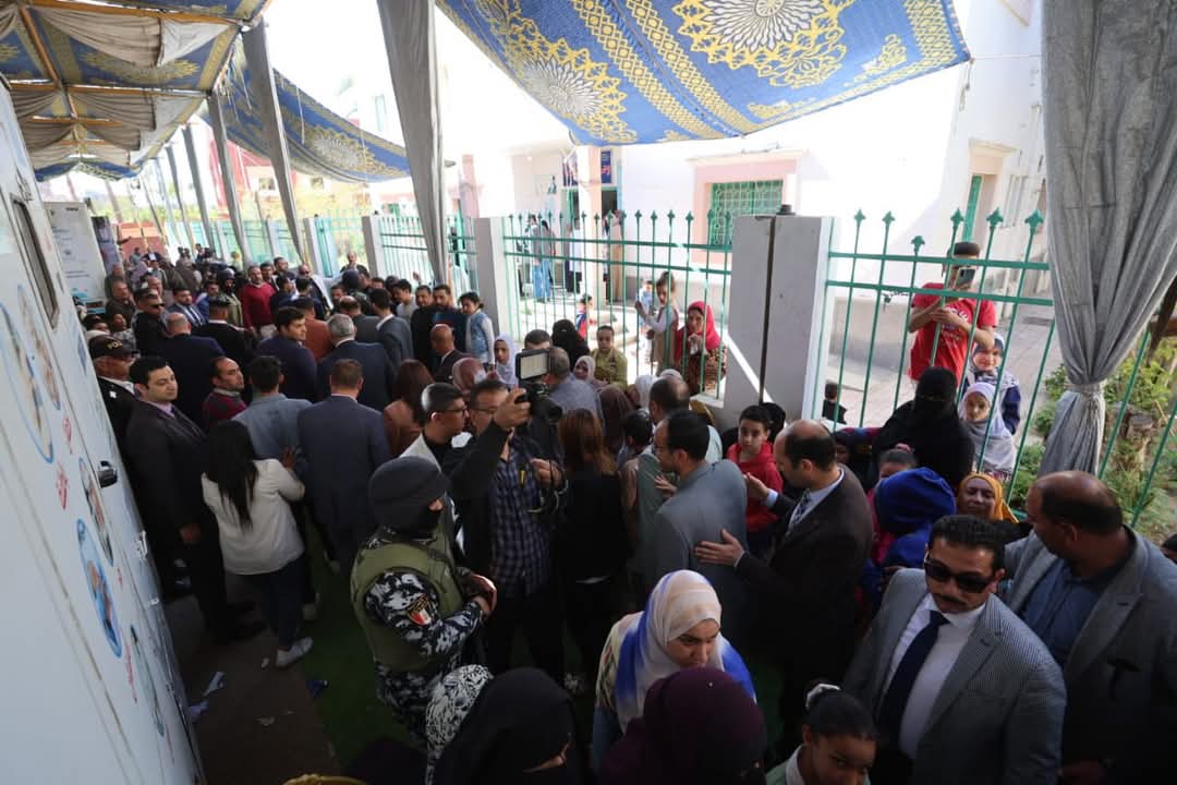 جانب من الحضور (2)