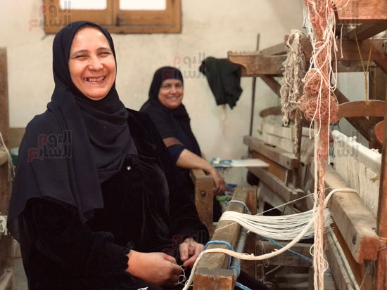 نادرة-عبد-الله-فنانة-تحيك-ذاكرتها-بخيوط-من-روح نادرة-عبد-الله-فنانة-تحيك-ذاكرتها-بخيوط-من-روح