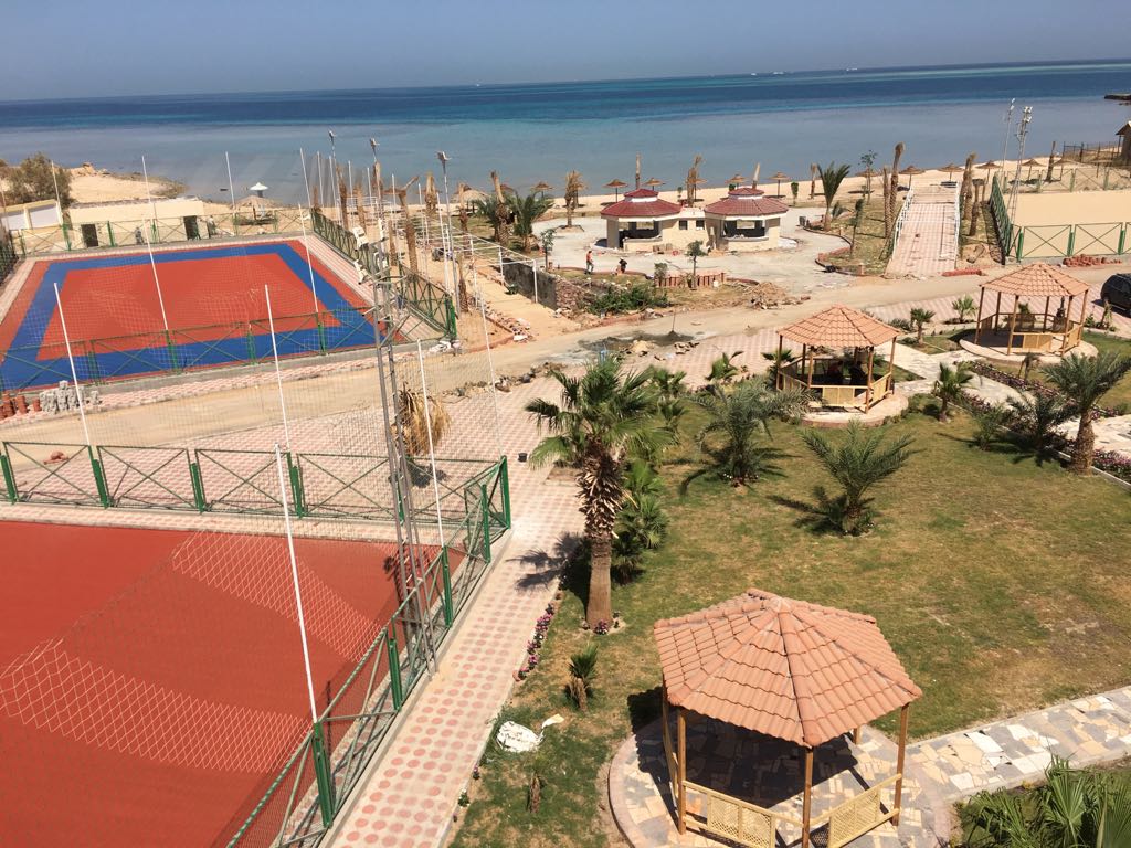 وزير الشباب والرياضة يوجه  بالتطوير الشامل لمنشآت الوزارة (1)