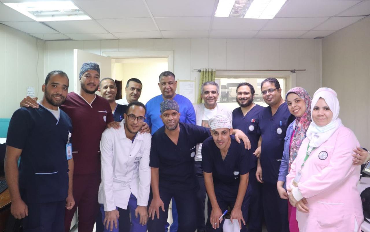 الفرق الطبية والتمريض تخدم الأهالى بالمستشفيات الفرق الطبية والتمريض تخدم الأهالى بالمستشفيات