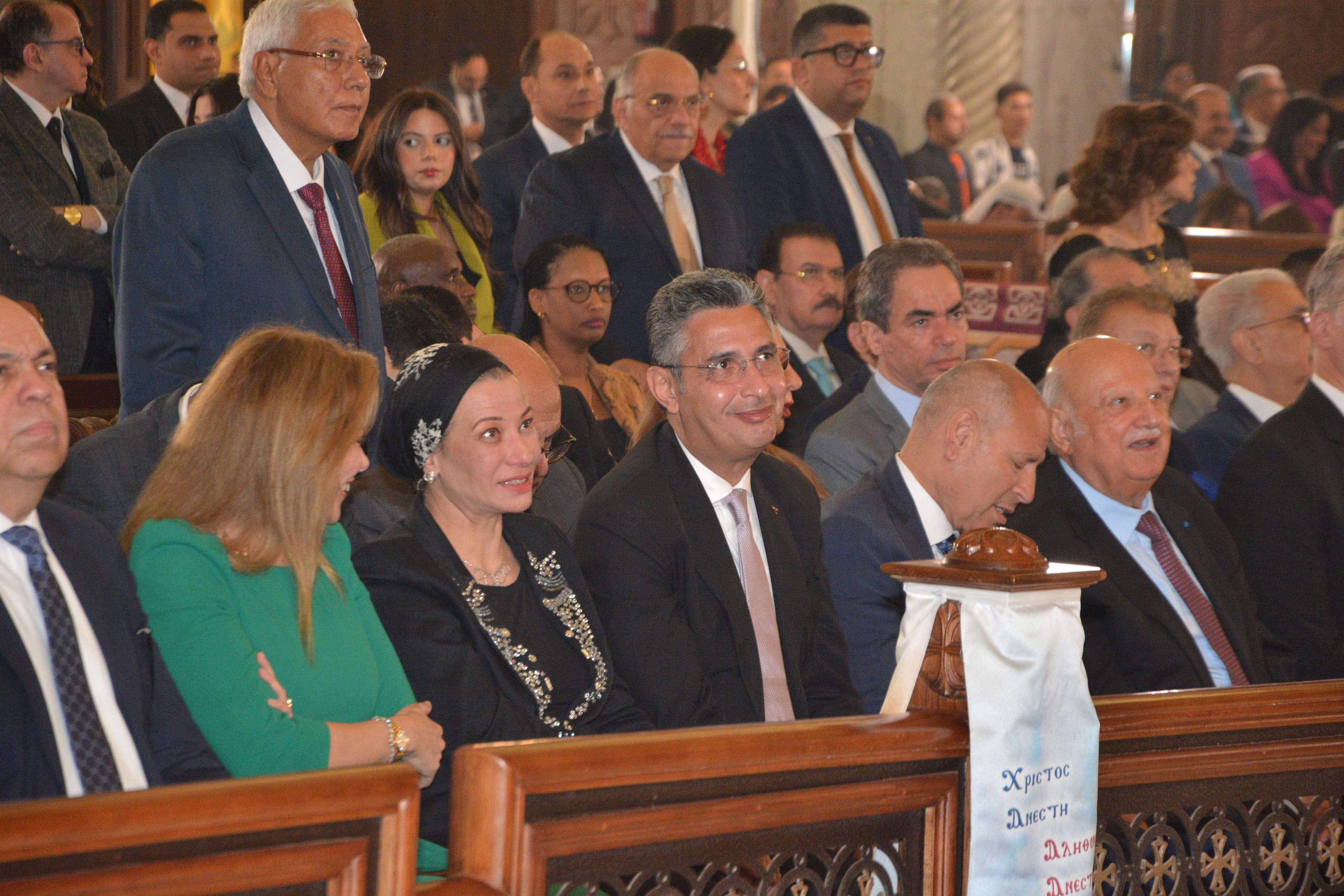 PHOTO-2025-04-19-23-22-15