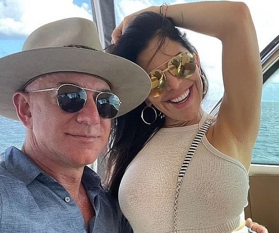 جيف وخطيبته جيف وخطيبته