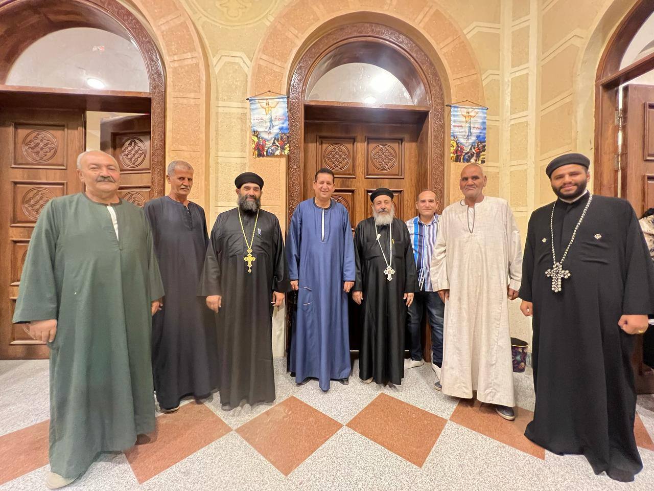 مسئولي آثار إسنا الإسلامية القبطية وقيادات الجبهة يهنئون أقباط الأقصر