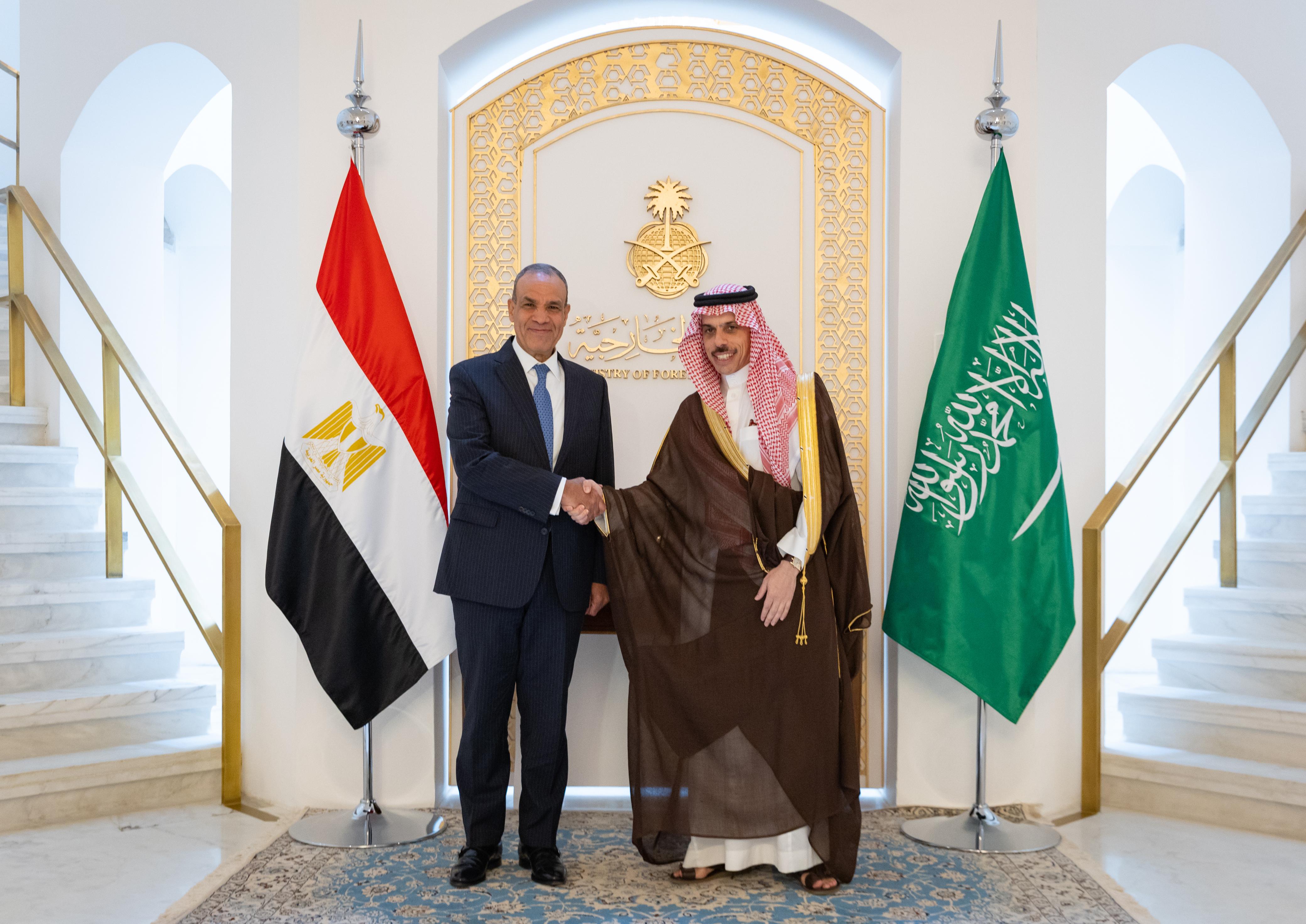 وزير الخارجية ونظيره السعودي وزير الخارجية ونظيره السعودي