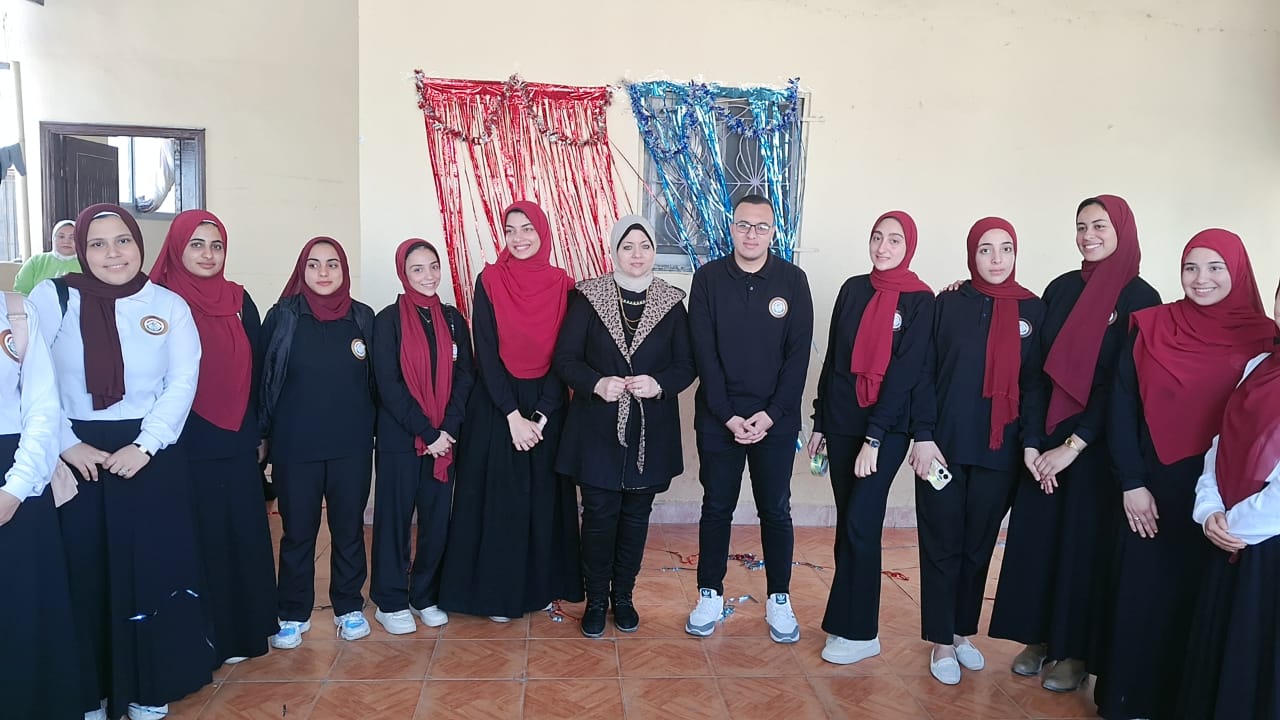 جامعة دمنهور ترسم البسمة على وجوه أطفال دار الرعاية الاجتماعية بالأبعادية (2)
