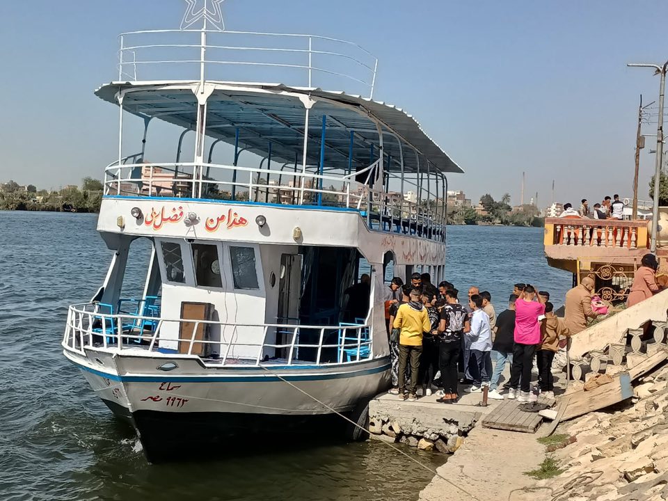 توافد على الرحلات النيلية