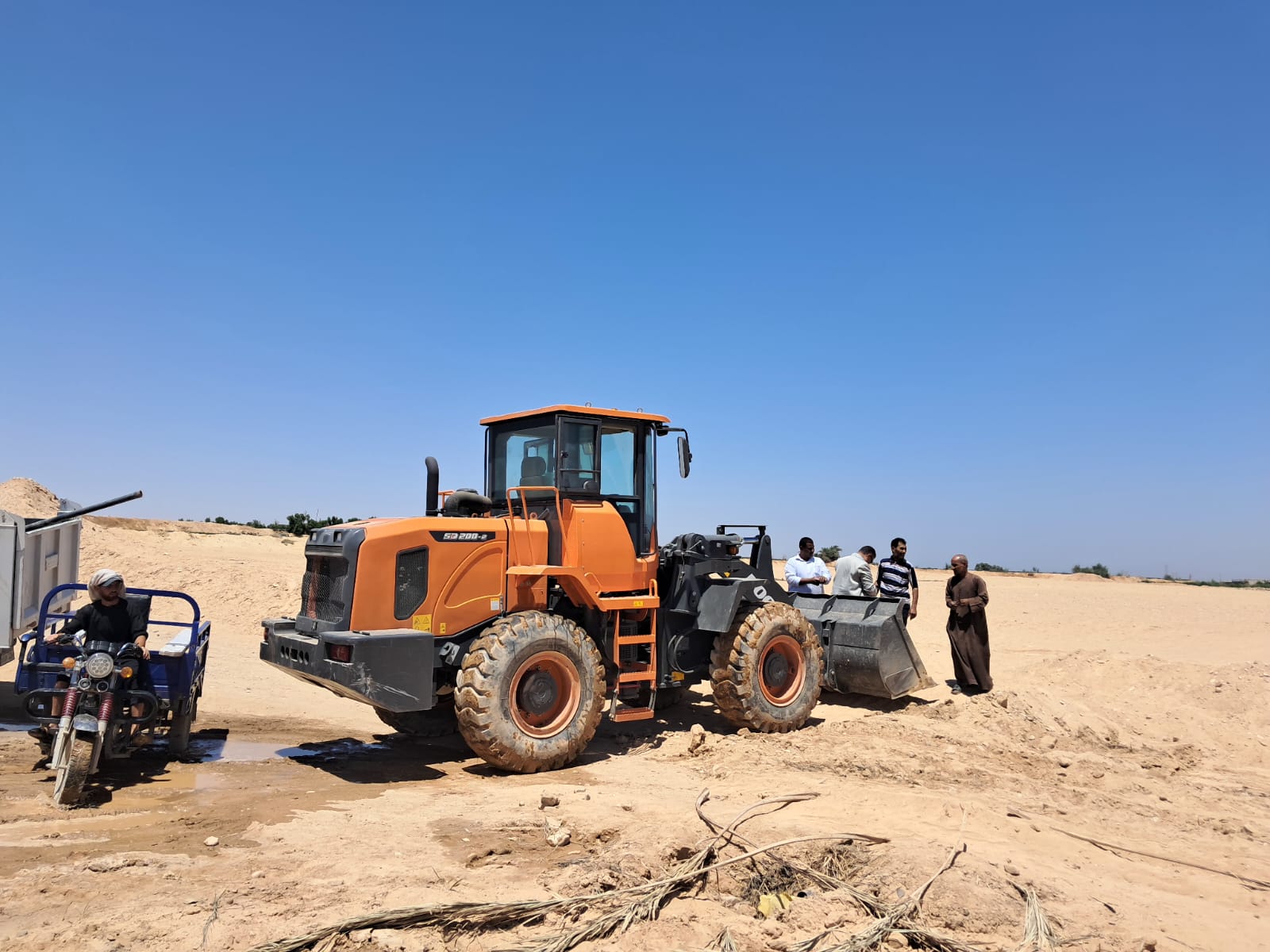 استرداد 21 ألف و700 متر أراض زراعية بالموجة 25 للتعديات استرداد 21 ألف و700 متر أراض زراعية بالموجة 25 للتعديات