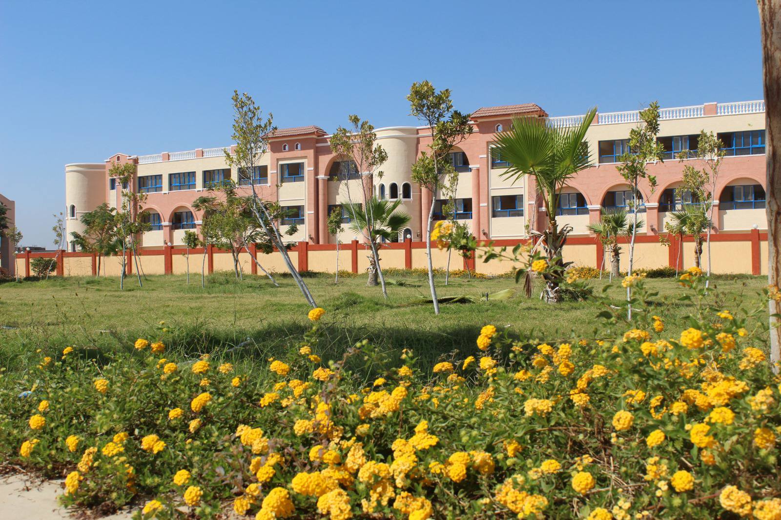 جاهزية الحدائق لإستقبال المواطنين بأعياد الربيع وشم النسيم بمدينة طيبة