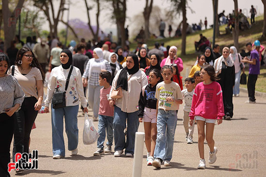 حديقة الأزهر كاملة العدد فى شم النسيم (7)
