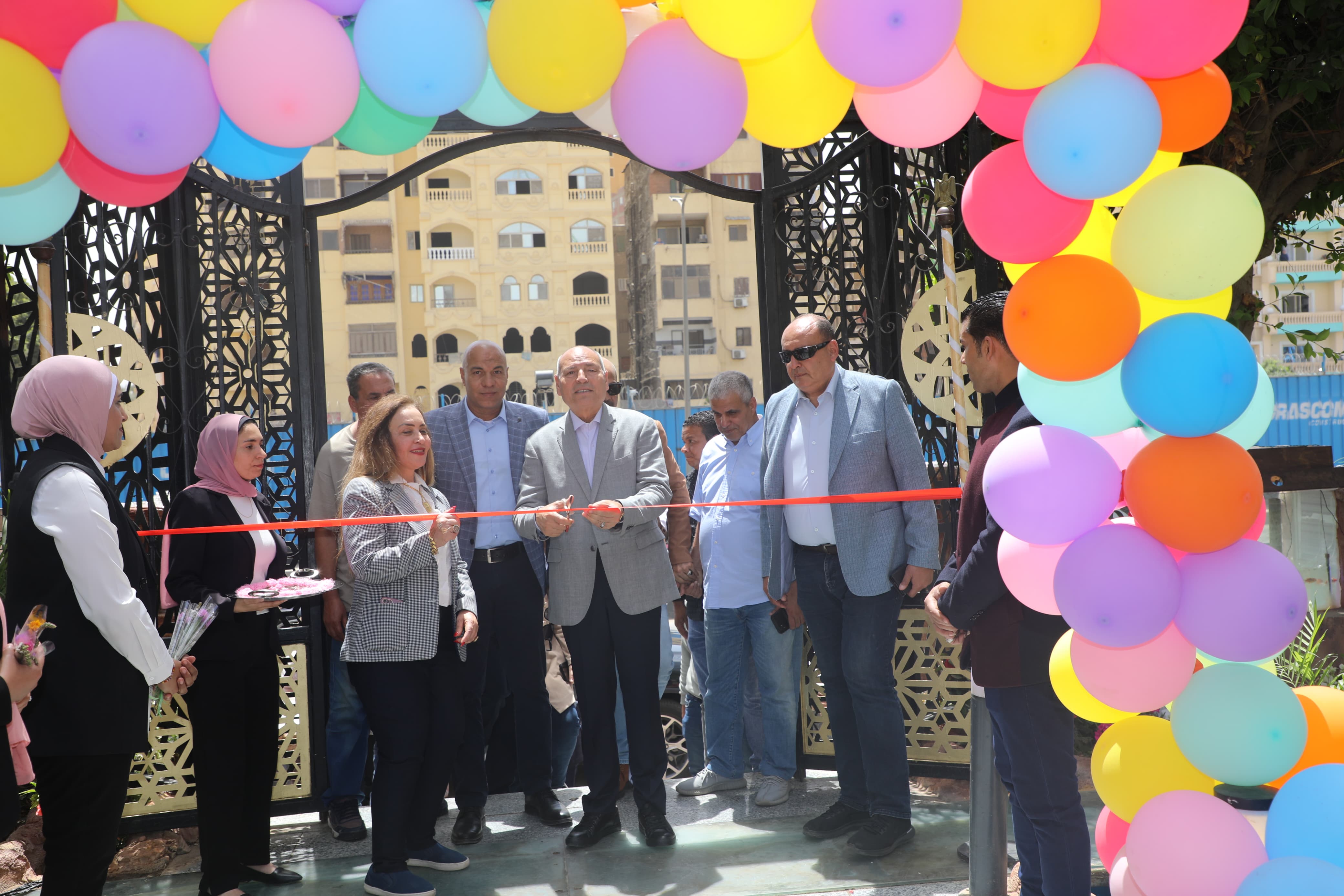 افتتاح حديقة الزهور