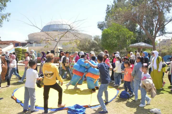 جانب من الأنشطة