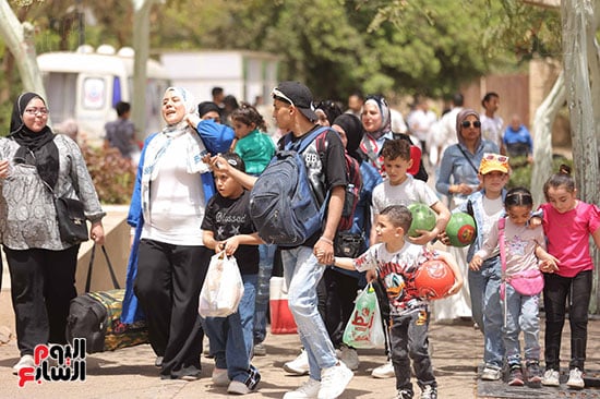 حديقة الأزهر كاملة العدد فى شم النسيم (8)