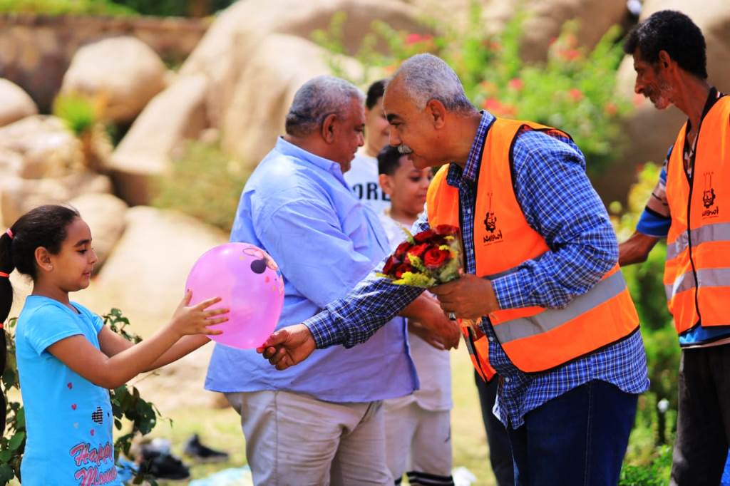 توزيع بالونات توزيع بالونات