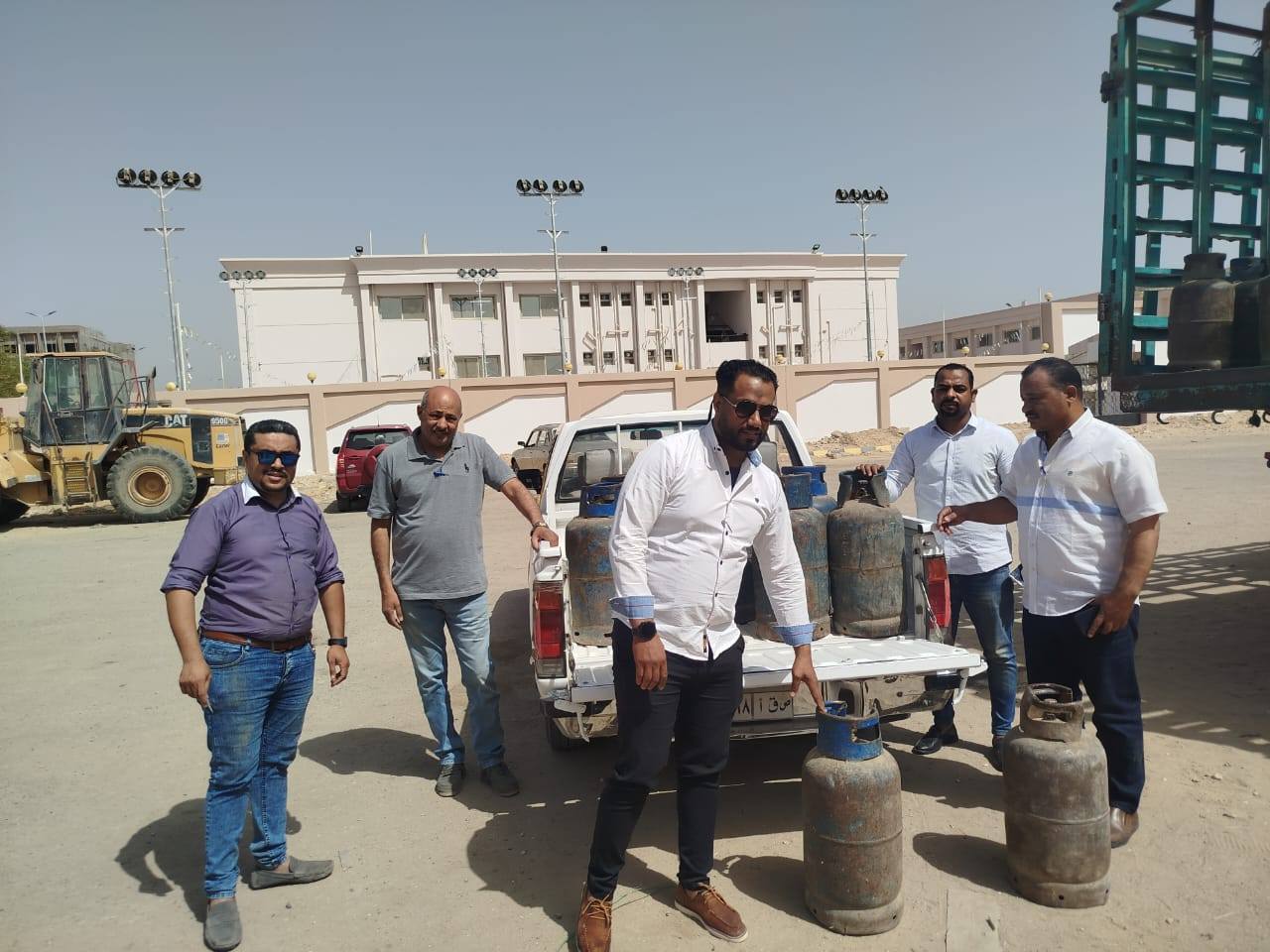 ضبط بائع متجول لبيعه أسطوانات بوتاجاز بأزيد من السعر الرسمى