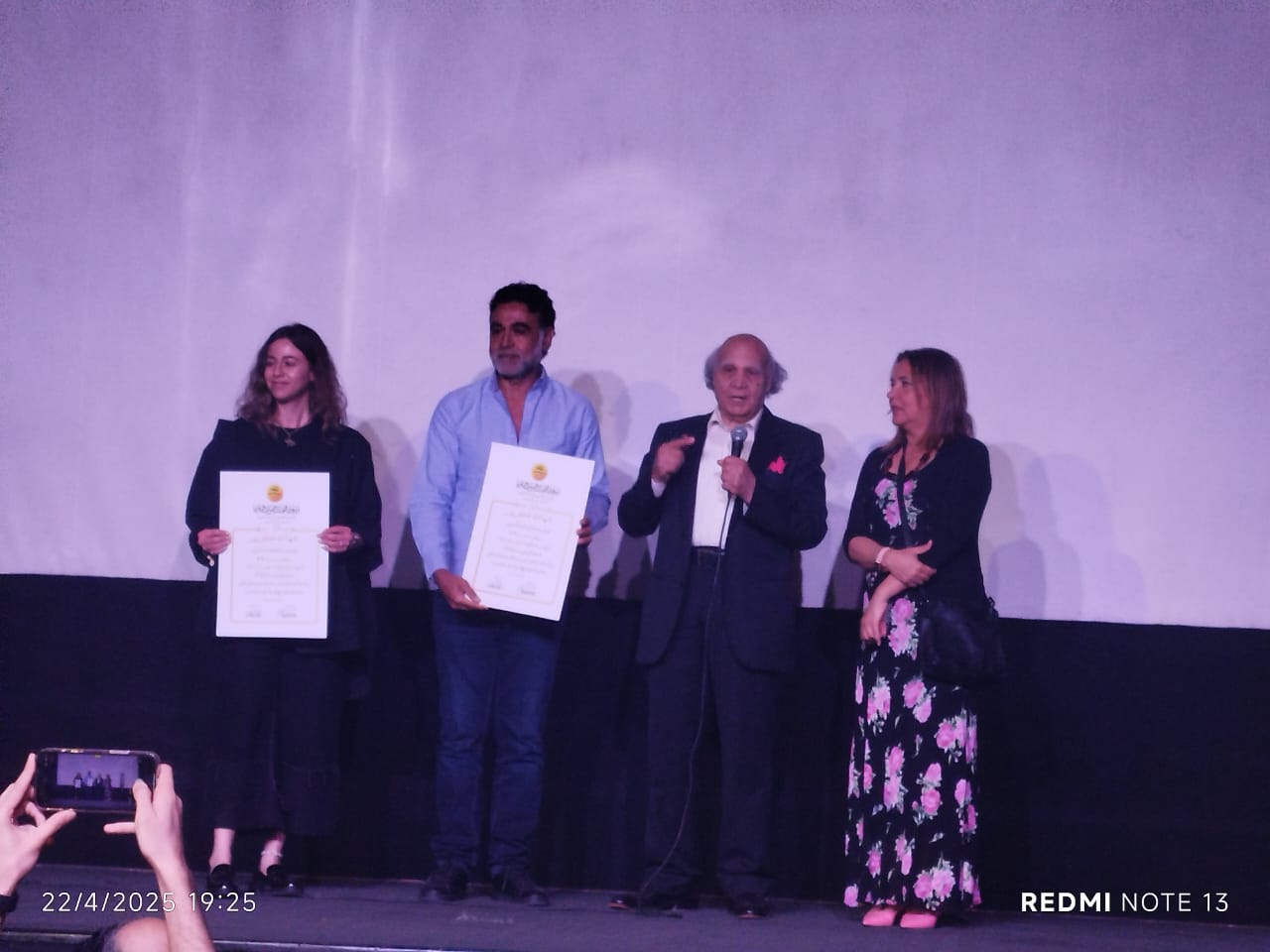 تكريم جمال سليمان والمخرج جمال سليمان والمخرج الفلسطيني  فتحي عمر (5)