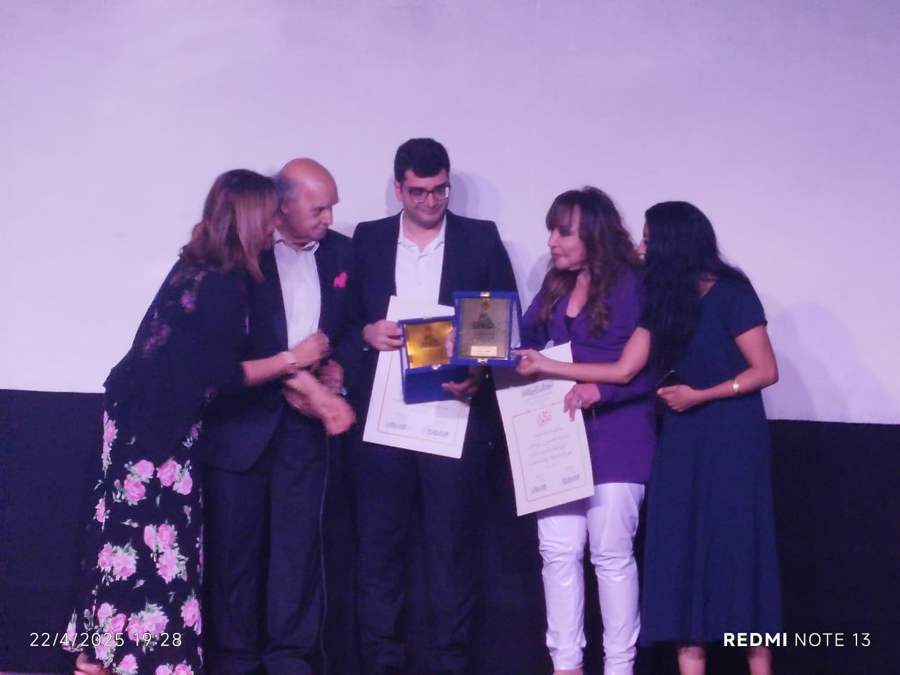 تكريم جمال سليمان والمخرج جمال سليمان والمخرج الفلسطيني  فتحي عمر (4)