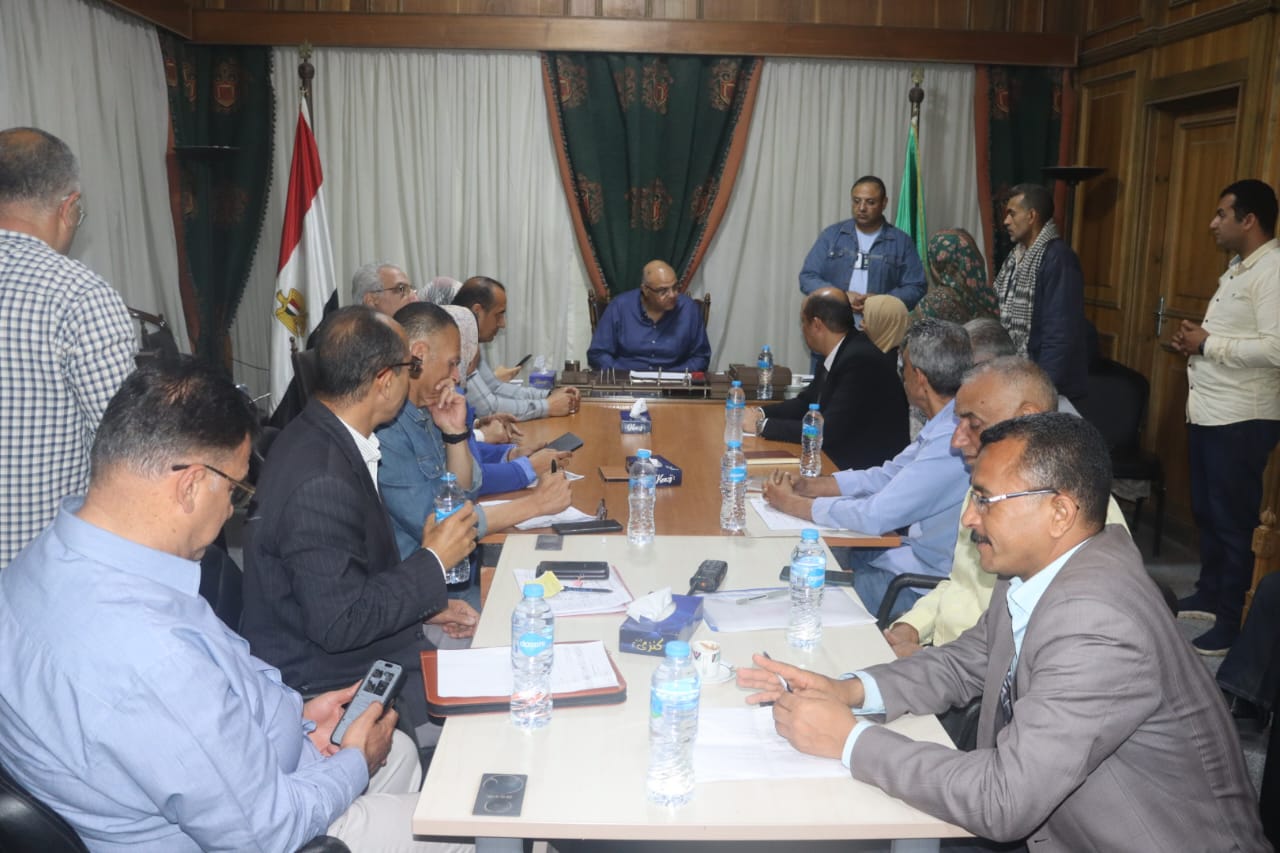 الاستماع لمشاكل المواطنين