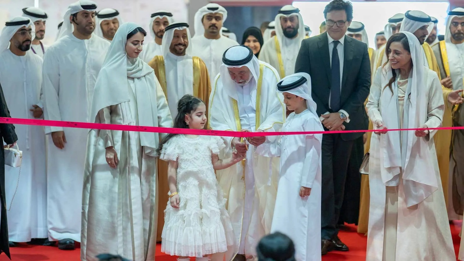 الشيخ الدكتور سلطان القاسمى يفتتح مهرجان الشارقة القرائي للطفل
