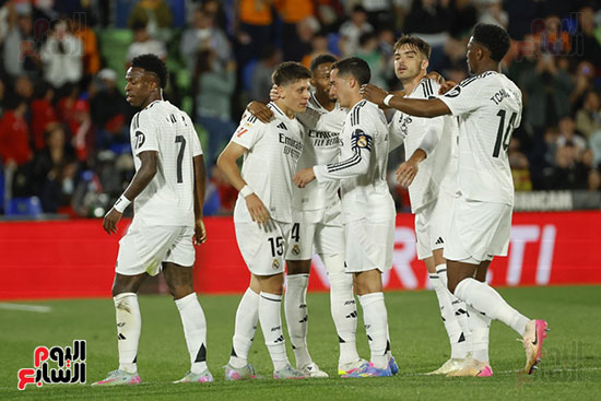 احتفال لاعبى ريال مدريد احتفال لاعبى ريال مدريد