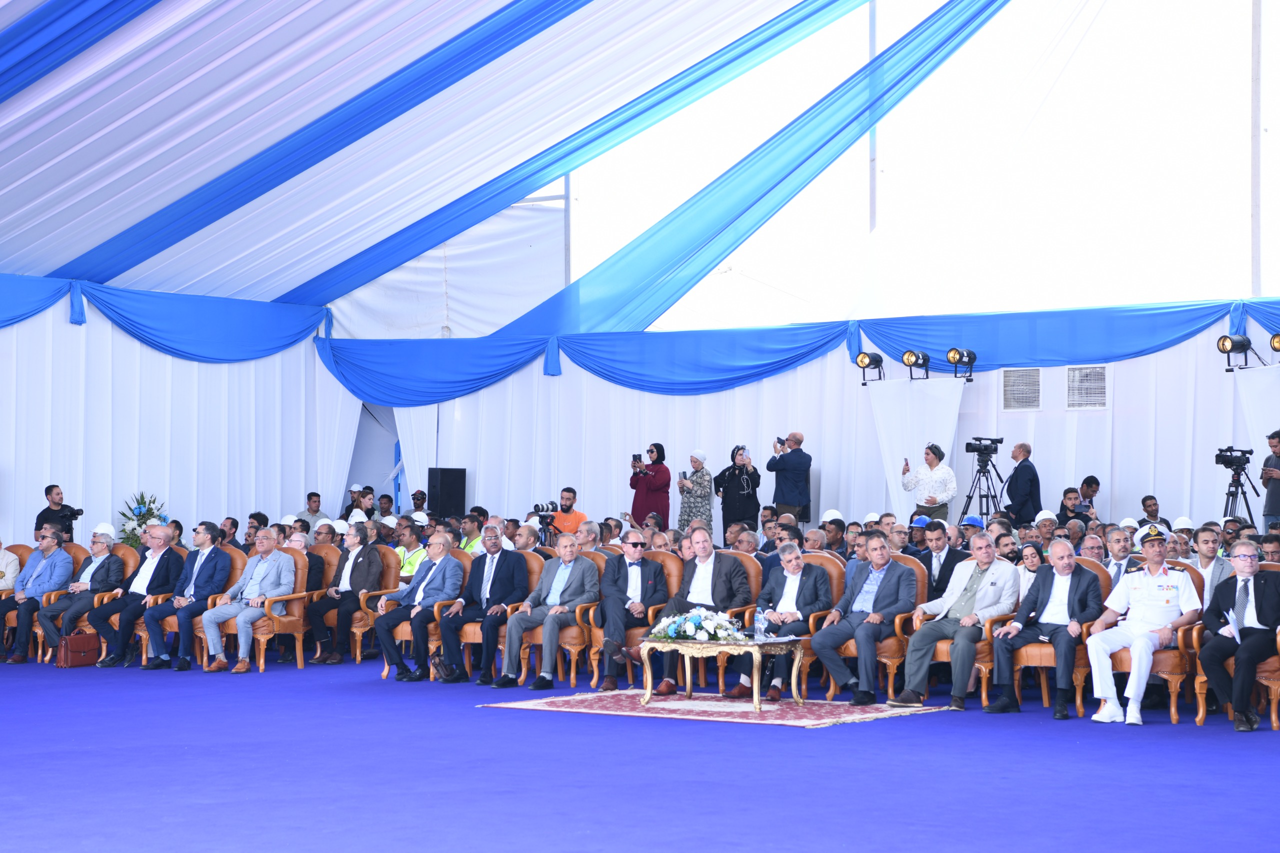 مؤتمر تدشين قاطرات مصر مؤتمر تدشين قاطرات مصر