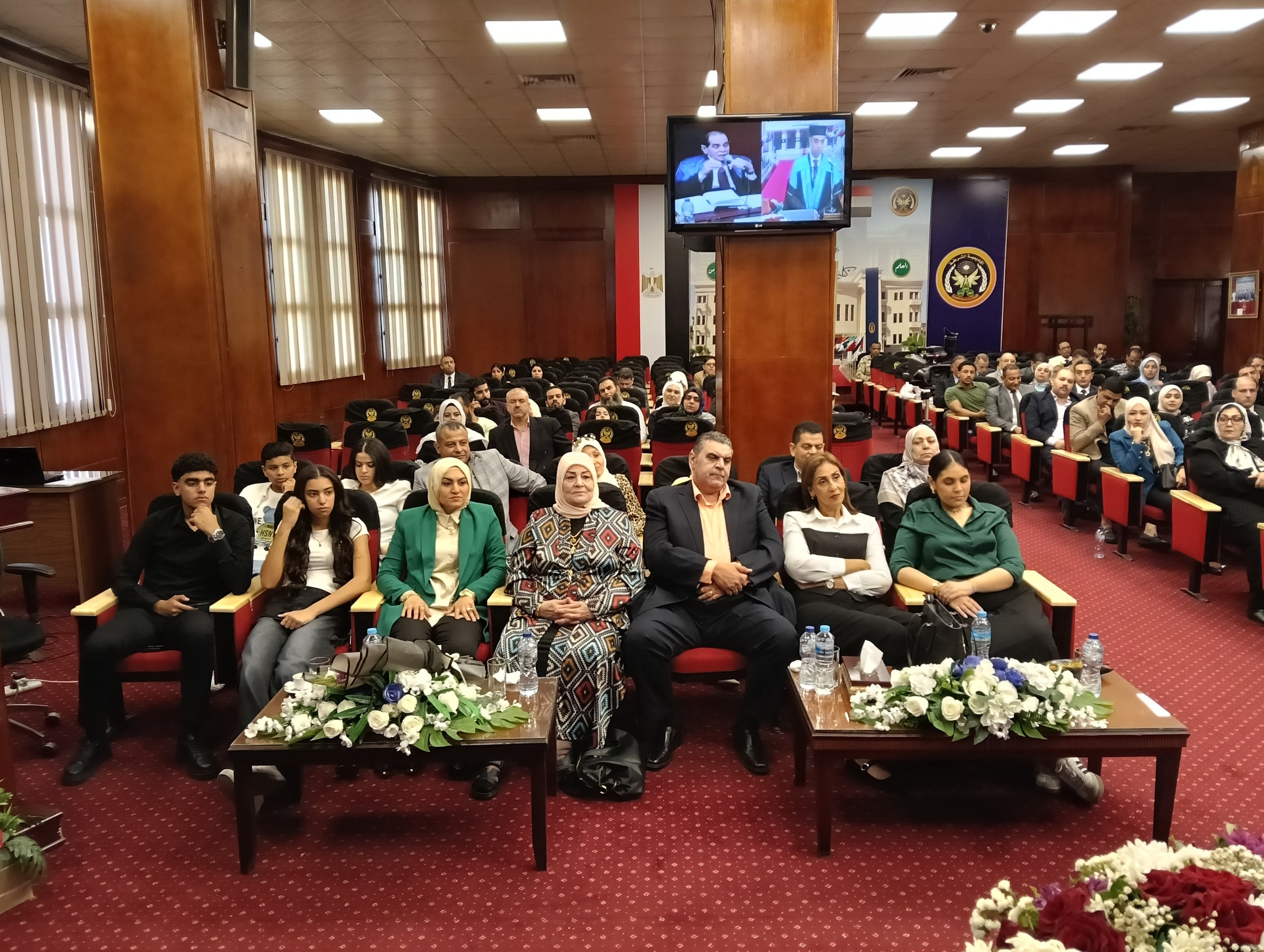 جانب من مناقشة رسالة الدكتوراه للعقيد تامر عبدالمنعم بأكاديمية الشرطة (6)