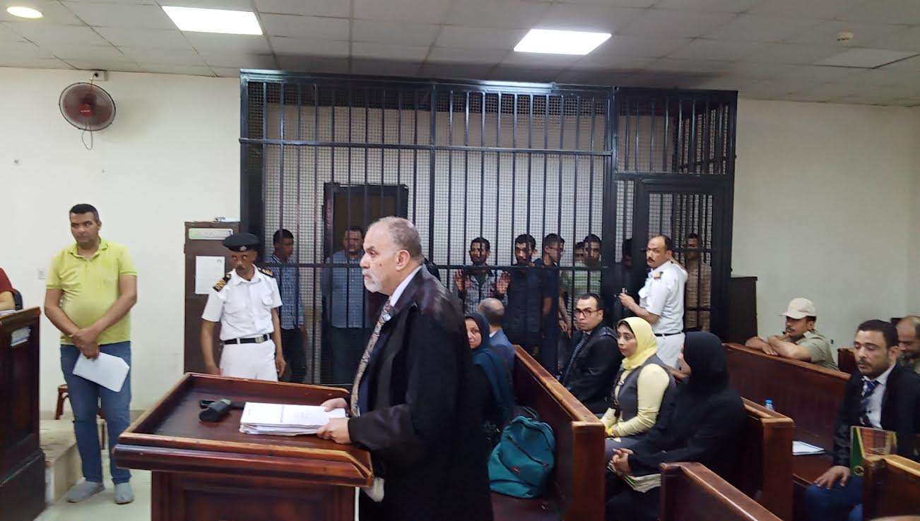 محاكمة نجل الفنان عبد العزيز مخيون محاكمة نجل الفنان عبد العزيز مخيون