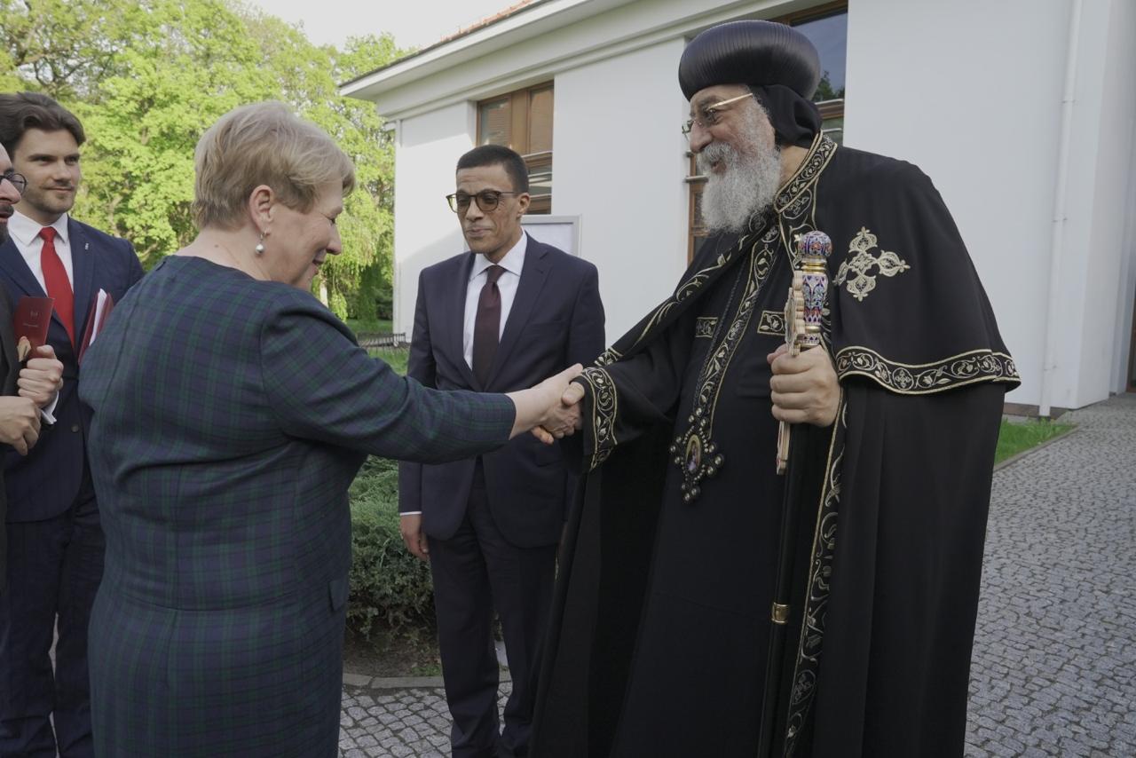 البابا تواضروس الثانى في بولندا - Copy