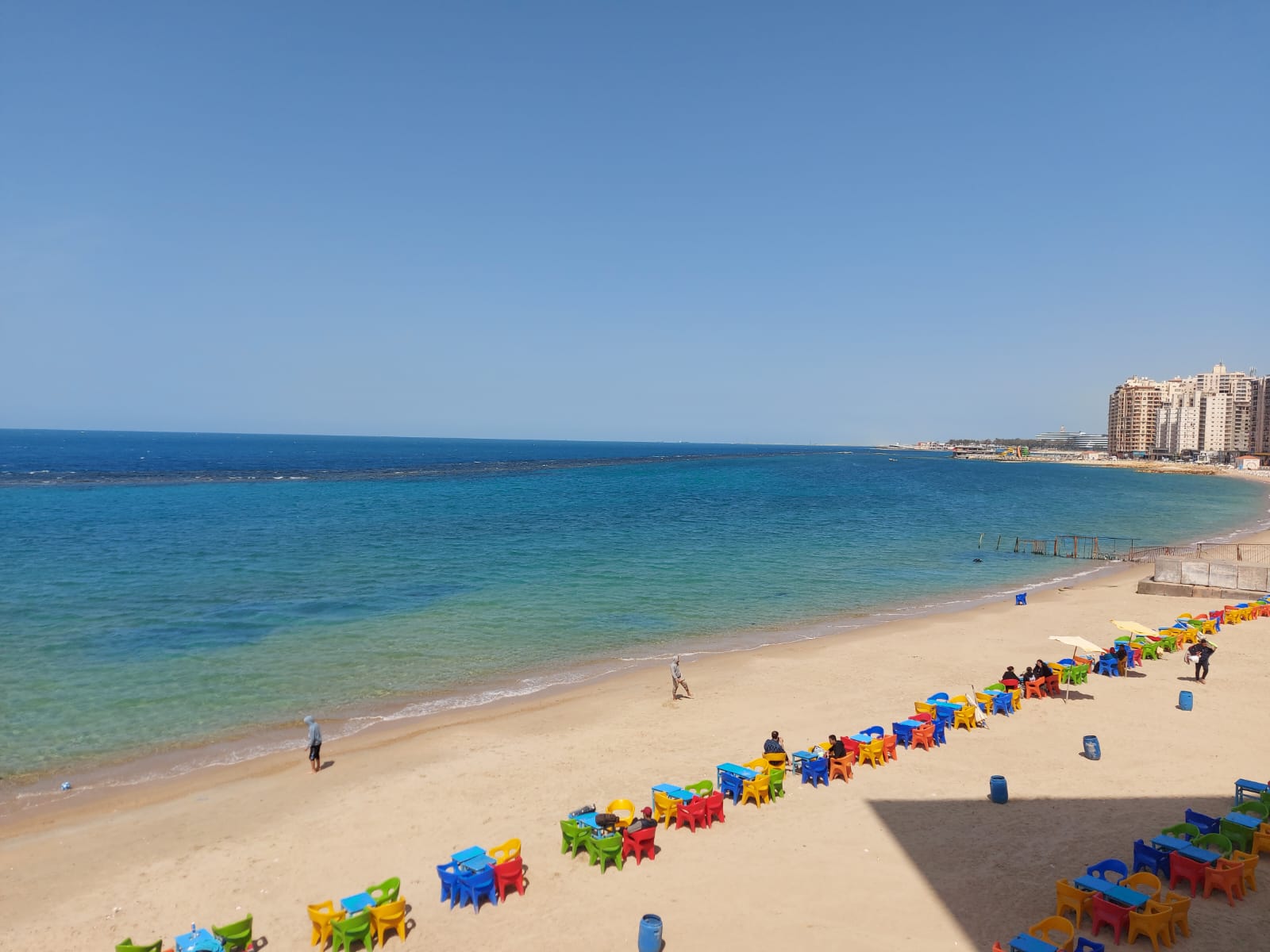 الشواطئ السياحيه