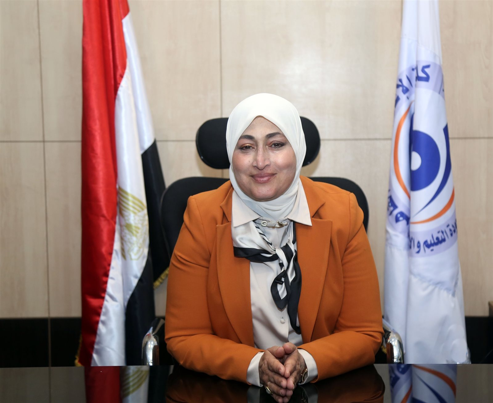 الدكتورة ثريا البدوي عميد كلية الإعلام جامعة القاهرة الدكتورة ثريا البدوي عميد كلية الإعلام جامعة القاهرة