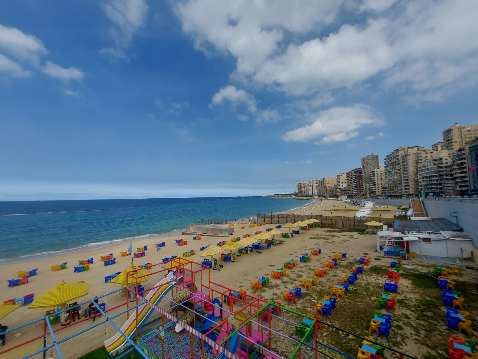 الشواطئ تستعد لموسم مصيفى جديد