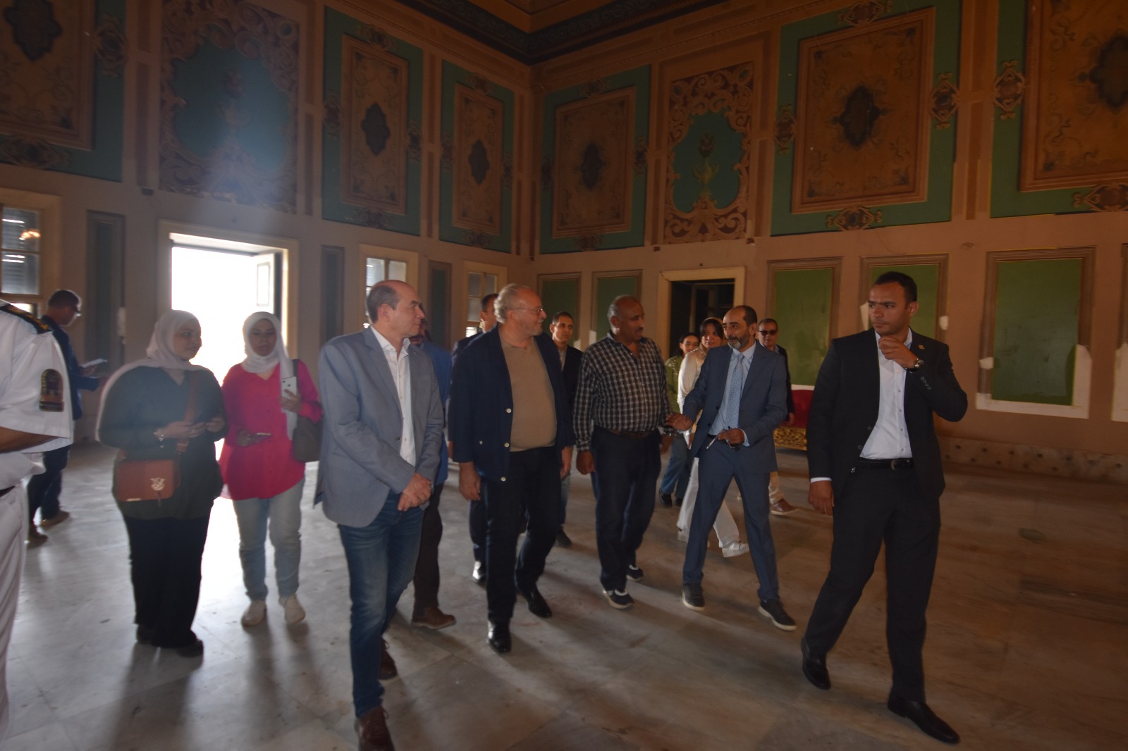 الملك أحمد فؤاد في ضيافة متحف أم كلثوم بالمنيل (4)