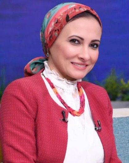 الدكتورة نشوى عقل وكيل كلية الإعلام جامعة القاهرة الدكتورة نشوى عقل وكيل كلية الإعلام جامعة القاهرة