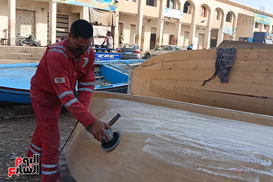 عملية-دهان-المراكب عملية-دهان-المراكب