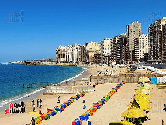 وضع-الكراسى-على-الشواطئ وضع-الكراسى-على-الشواطئ