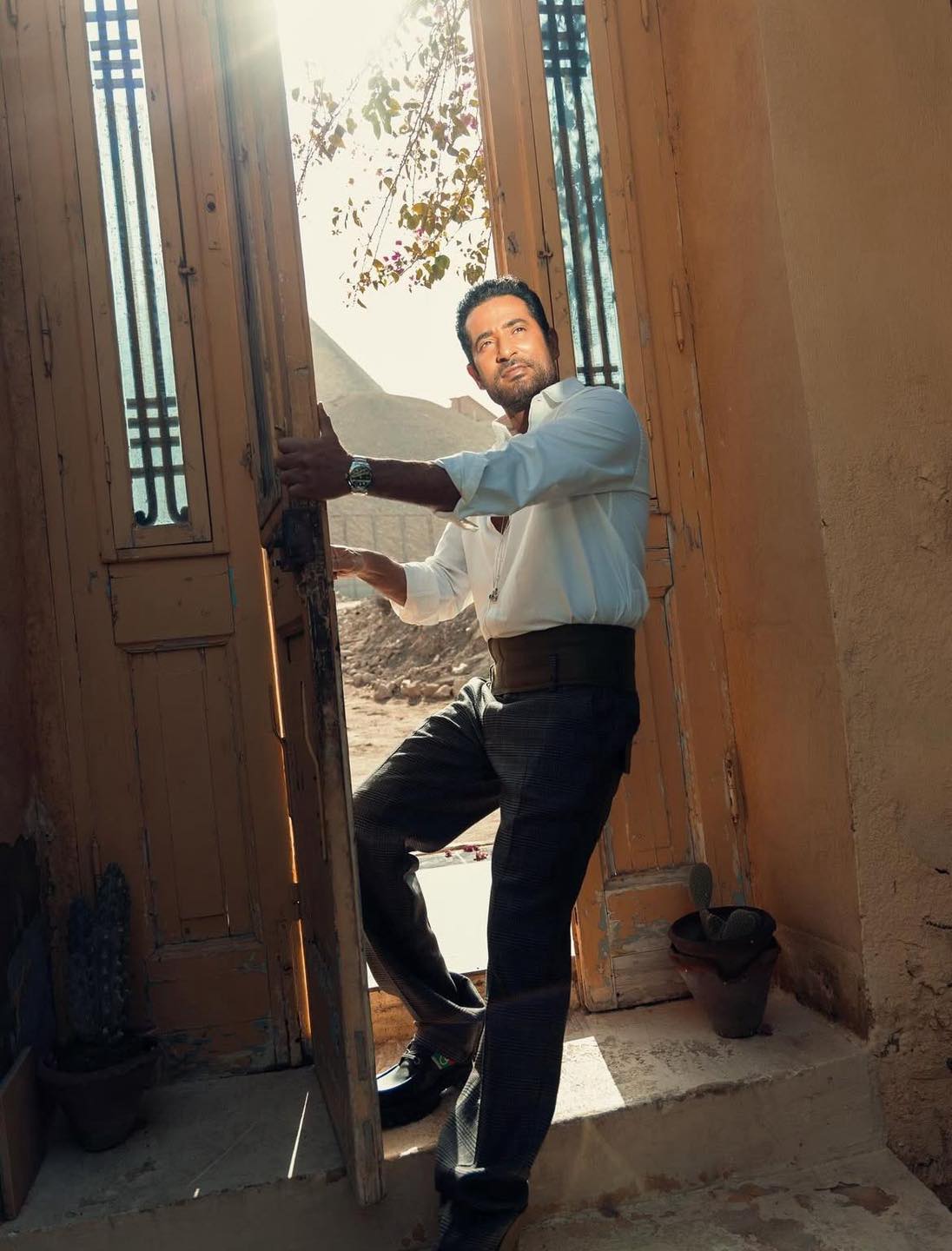 الفنان عمروسعد