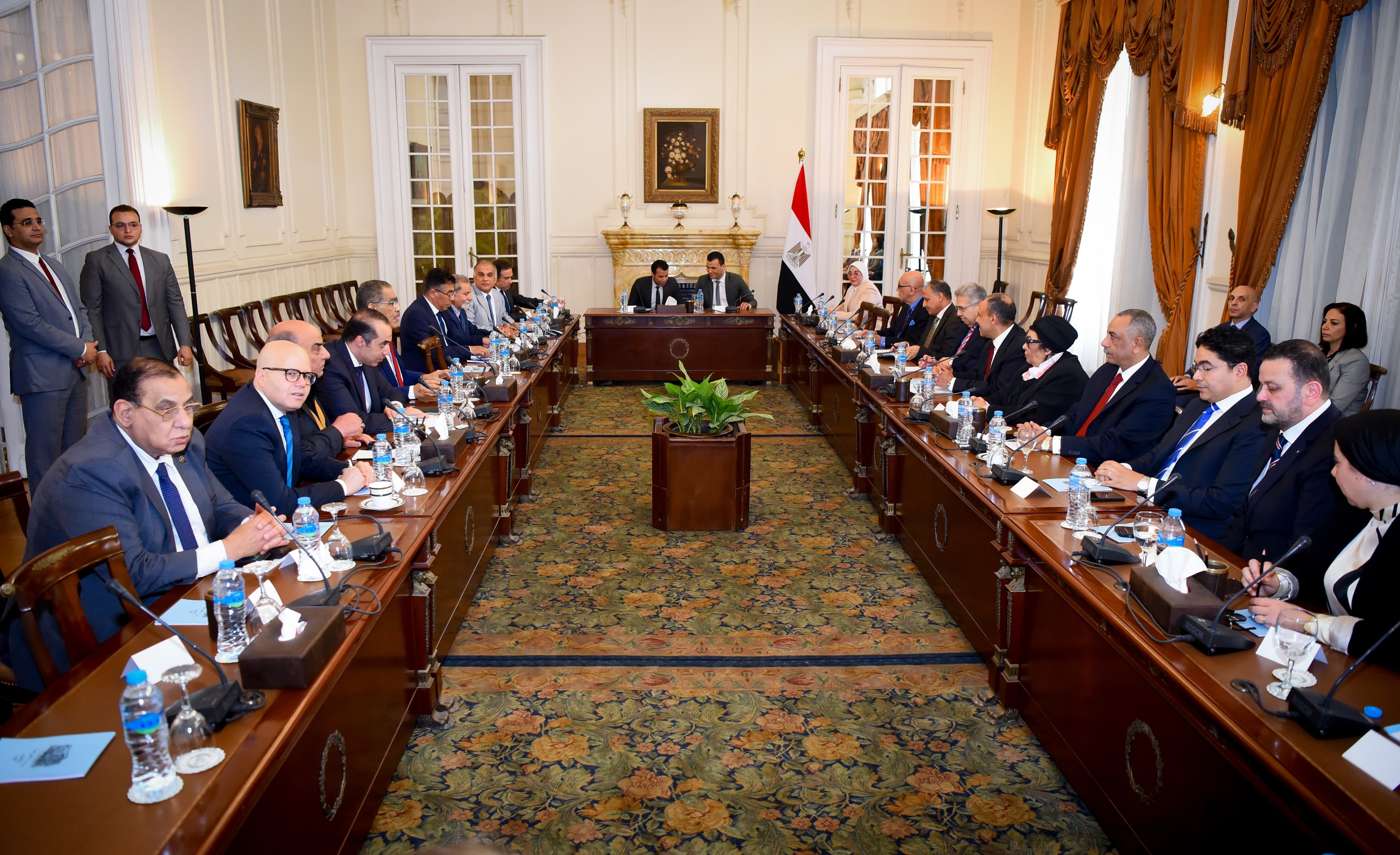 الخارجية