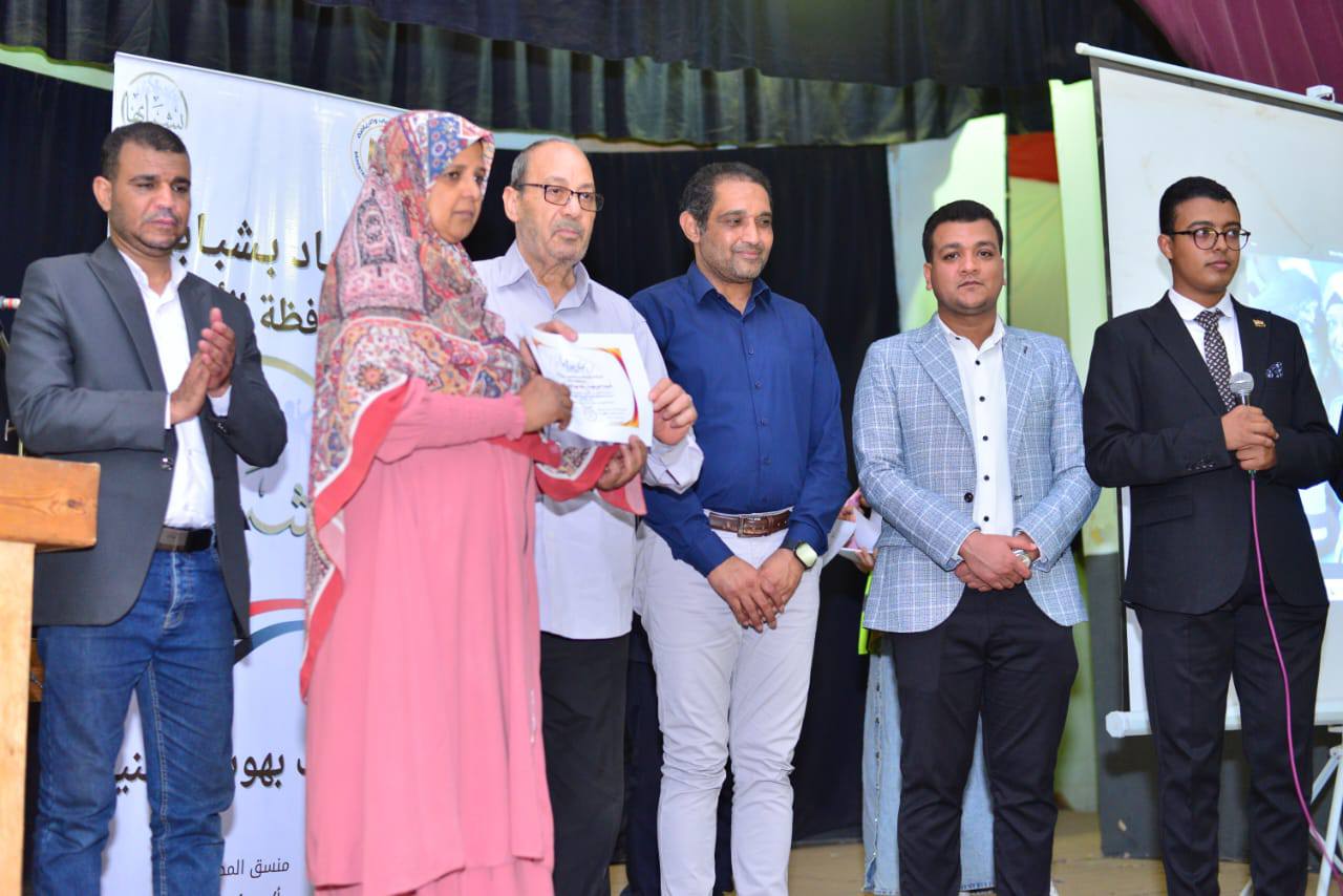 فعاليات تكريم الأمهات المثاليات بالإحتفالية فى مدينة أرمنت