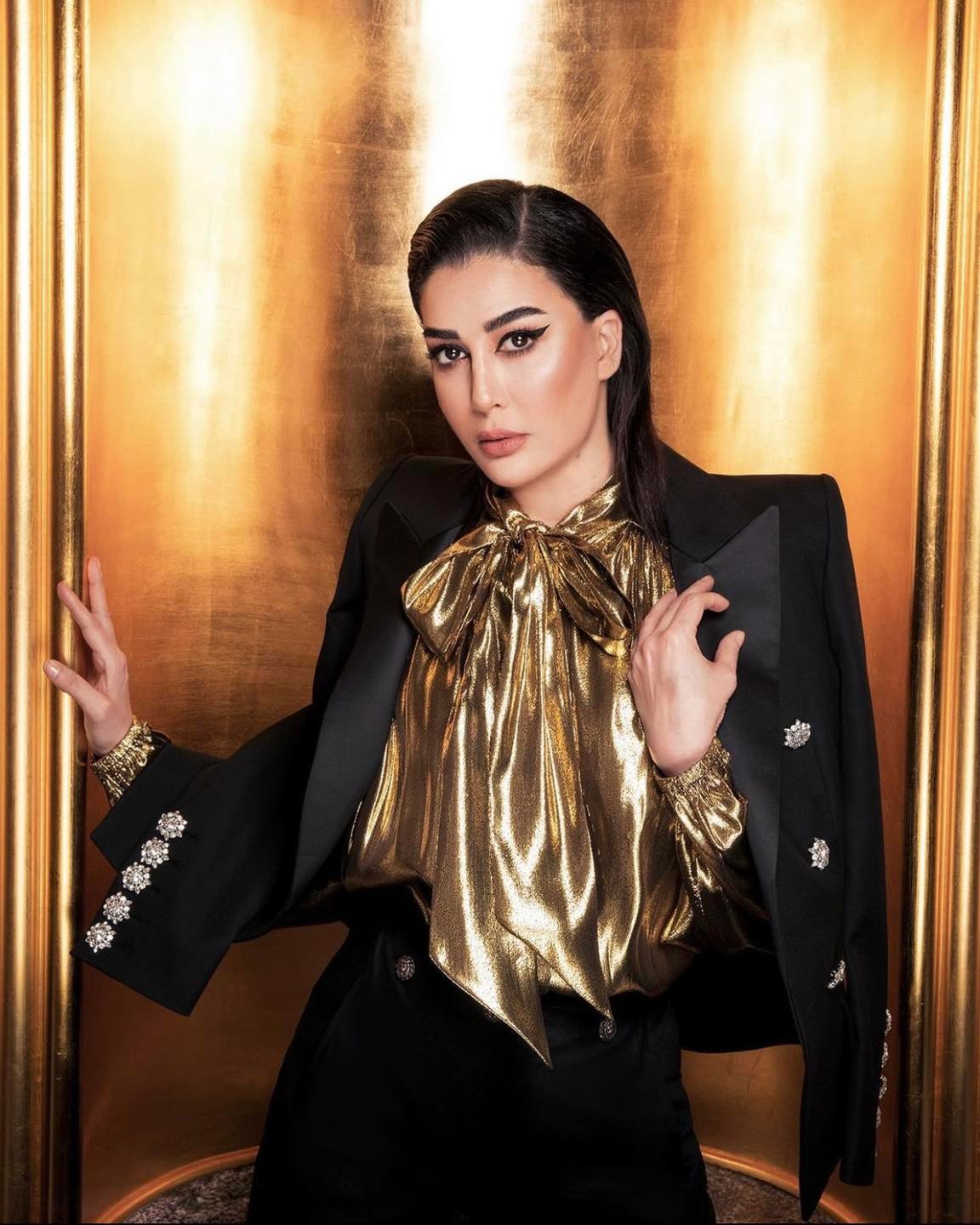 الفنانه غادة عبد الرازق