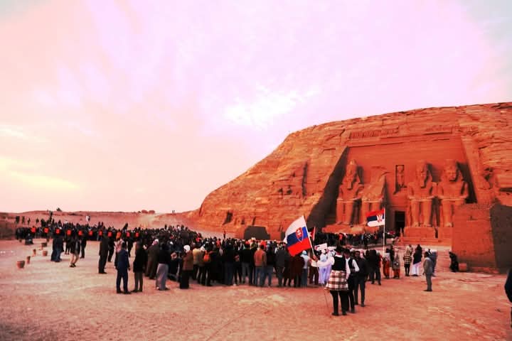 موسم سياحي يكلل بالنجاح