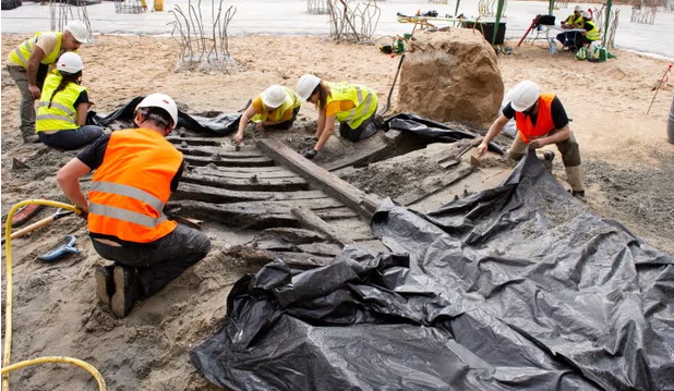 بقايا قارب من العصور الوسطى