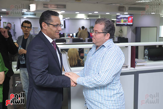 الزميل-إيهاب-المنهدس-يرحب-بخالد-البلشي