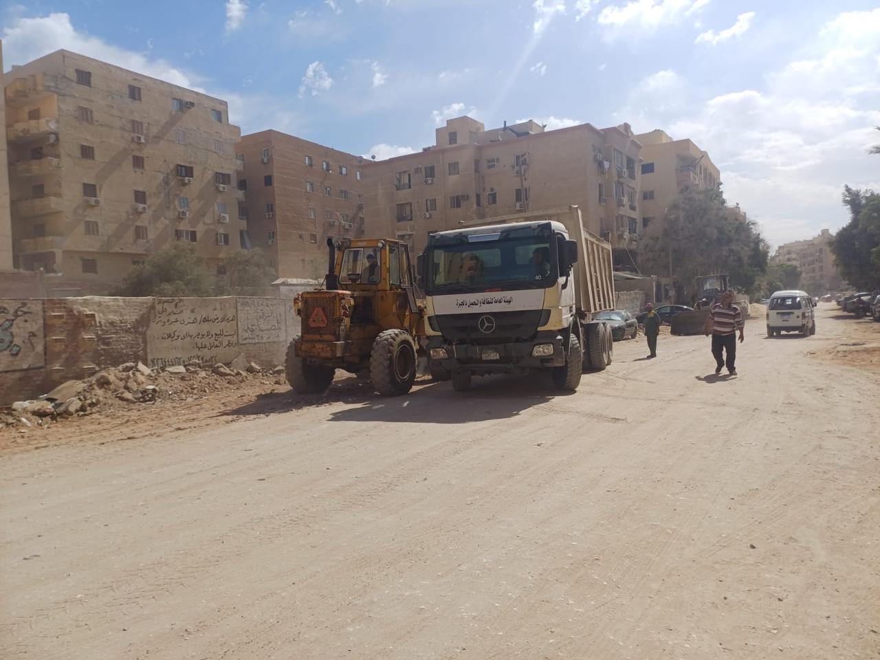 جانب من حملة النظافة