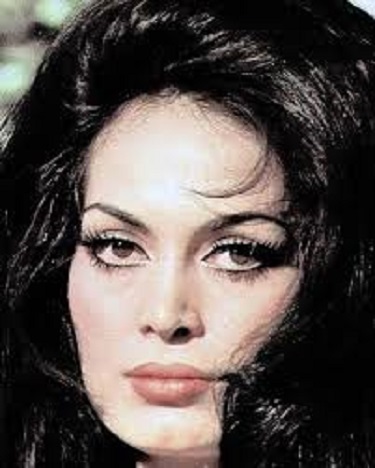 رموش طايرة