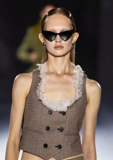 نظارة عين قطة