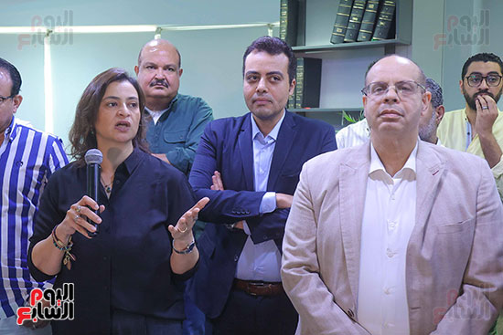صحفيو اليوم السابع يجددون دعمهم للزميل محمد السيد الشاذلى بانتخابات الصحفيين (3)
