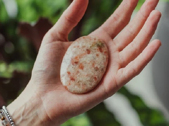 حجر كريم حجر كريم