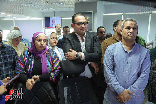 صحفيو اليوم السابع يجددون دعمهم للزميل محمد السيد الشاذلى بانتخابات الصحفيين (35)